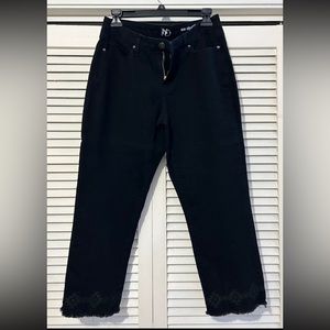 New Directions capri pants